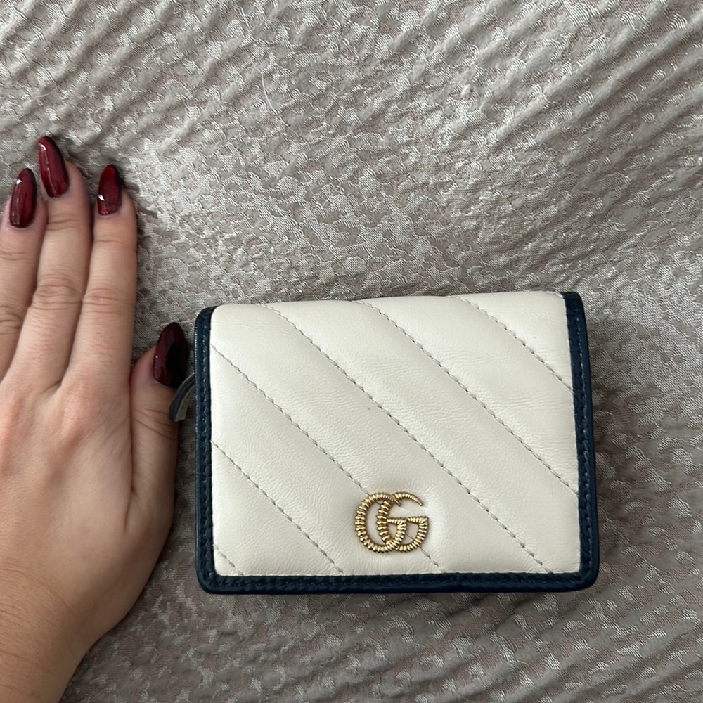 Authentic Gucci wallet